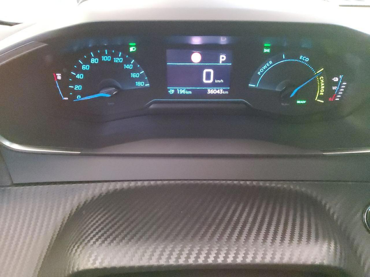 Foto 9 van Peugeot E-208