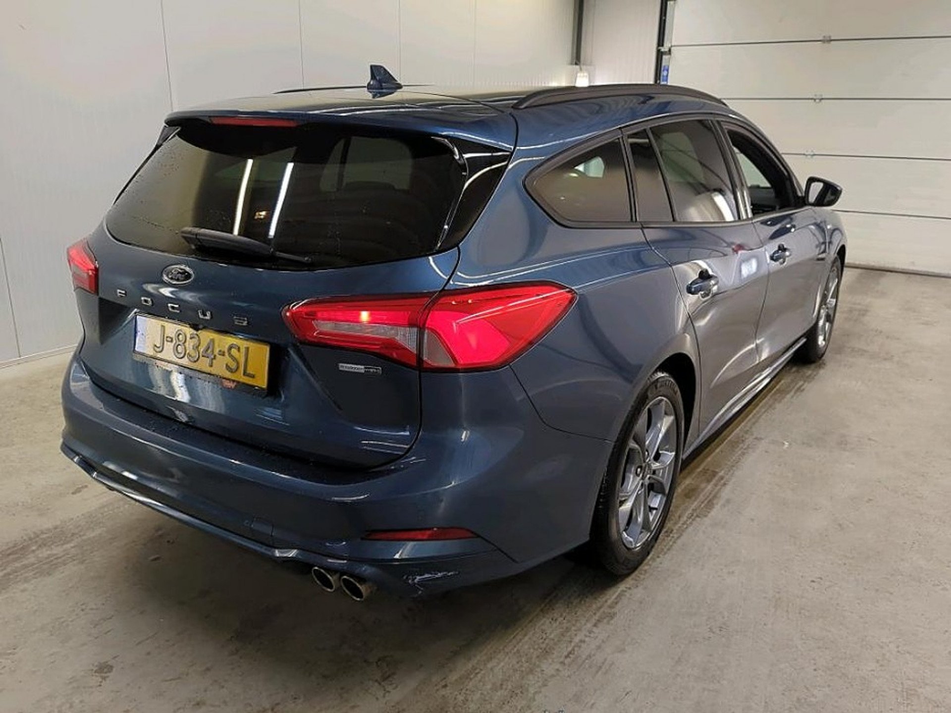 Ford Focus 1.0 EcoBoost ST Line - Petrol - Manual - 124 hp - 61.244 km