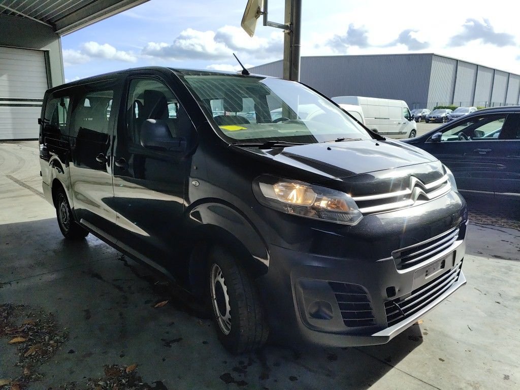 Citroën Jumpy XL 1.5 HDI Comfort - Diesel - Manual - 120 hp - 73.565 km Comfort