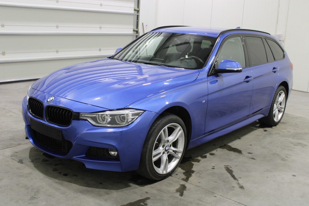 BMW 3 Series Touring 320d M sport - Diesel - Automatic - 190 hp - 104.127 km