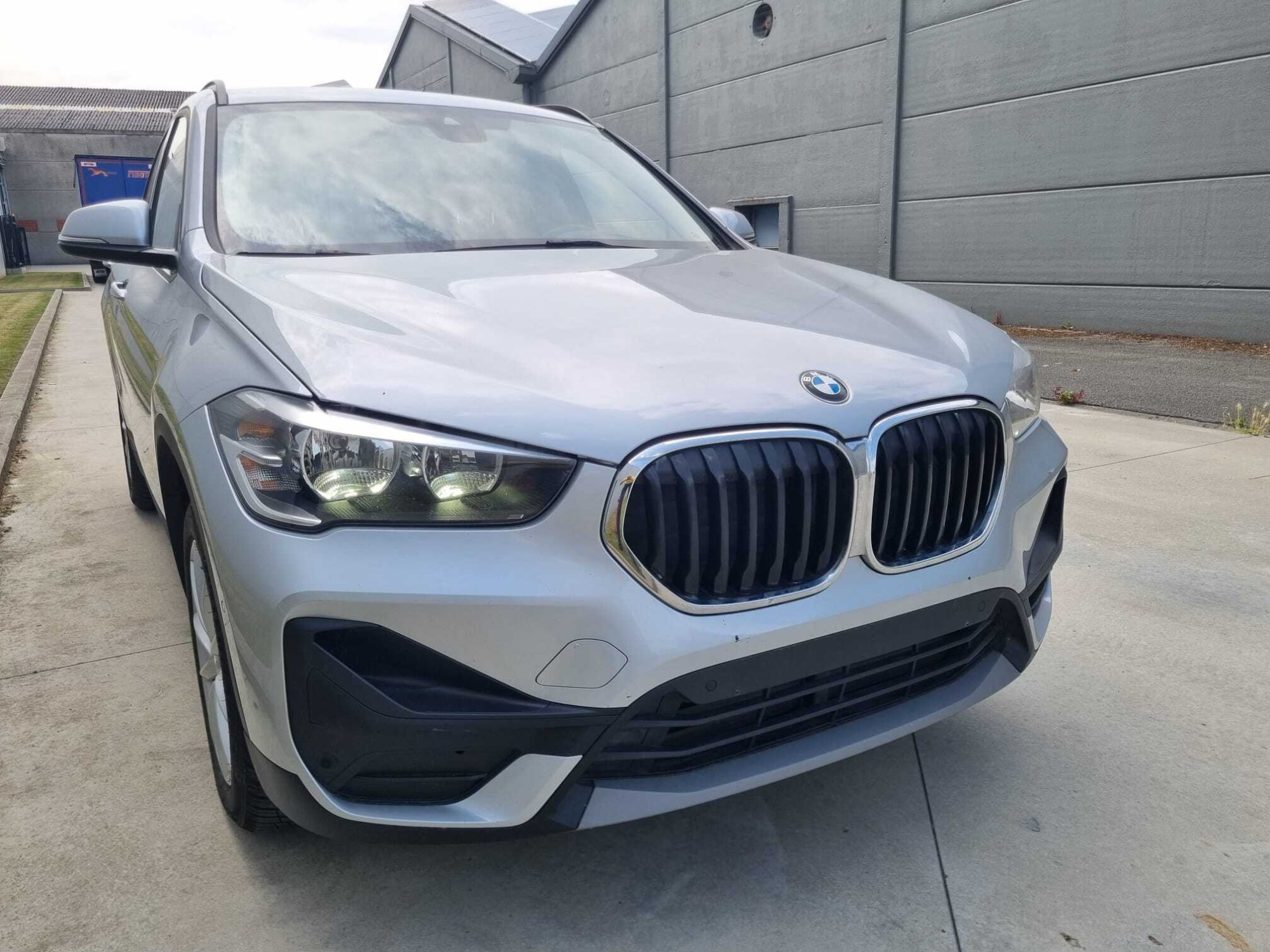 BMW X1 2.0i - Petrol - Automatic - 192 hp - 202.583 km