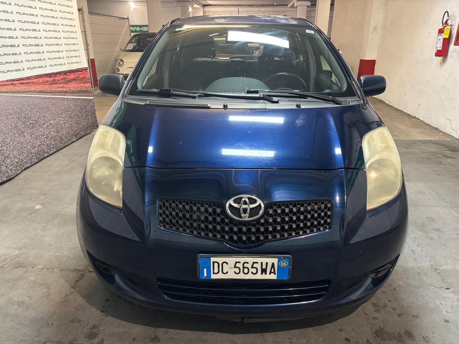 Toyota Yaris 1.0i Comfort - Petrol - Manual - 69 hp - 131.633 km Comfort