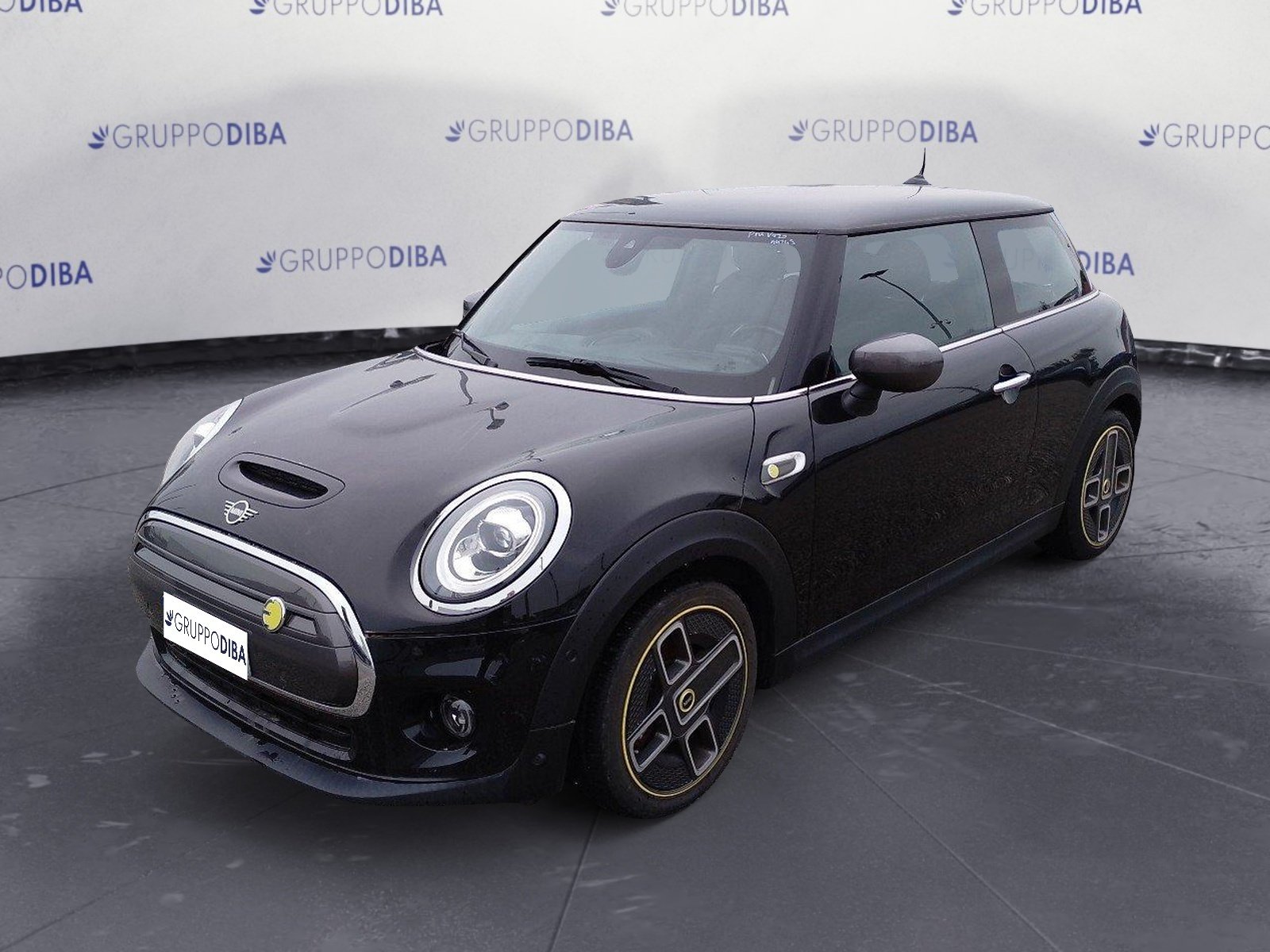 Mini Cooper Electric  - Electric - Automatic - 184 hp - 44.245 km