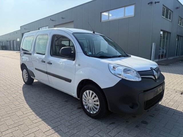 Renault Kangoo Express Maxi 1.5 DCI Comfort - Diesel - Manual - 95 hp - 76.622 km Comfort
