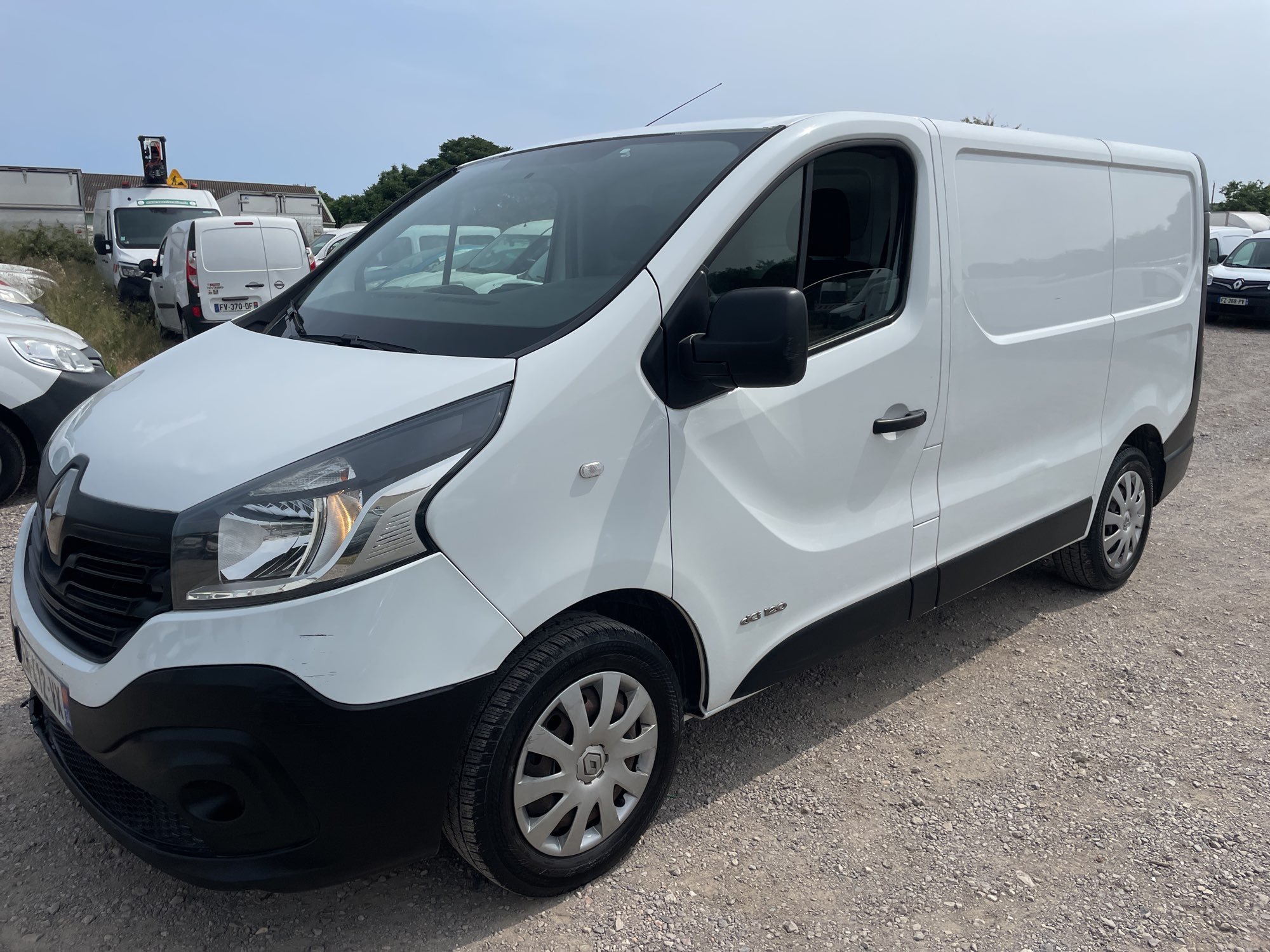 Renault Trafic L1H1 1.6 DCI Grand Comfort - Diesel - Manual - 120 hp - 228.581 km Grand Comfort