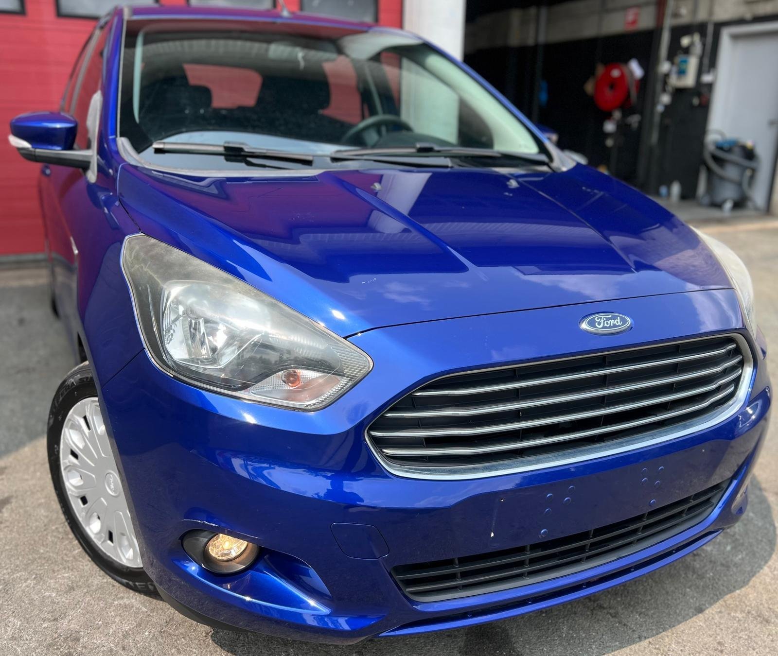 Ford Ka+ 1.2i - Petrol - Manual - 70 hp - 69.546 km 