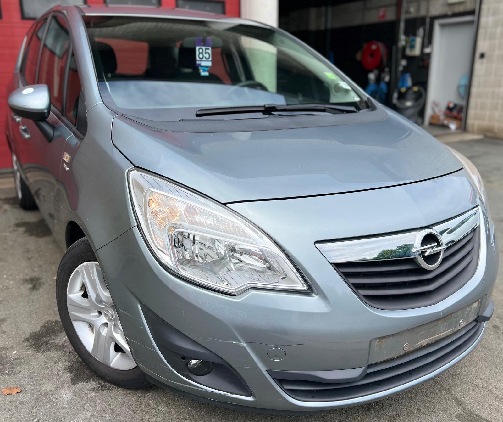 Opel Meriva 1.4 - Petrol - Manual - 100 hp - 167.170 km 