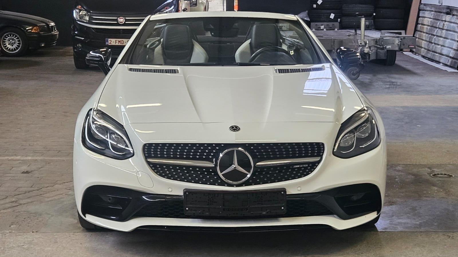 2020 Mercedes-Benz SLC   