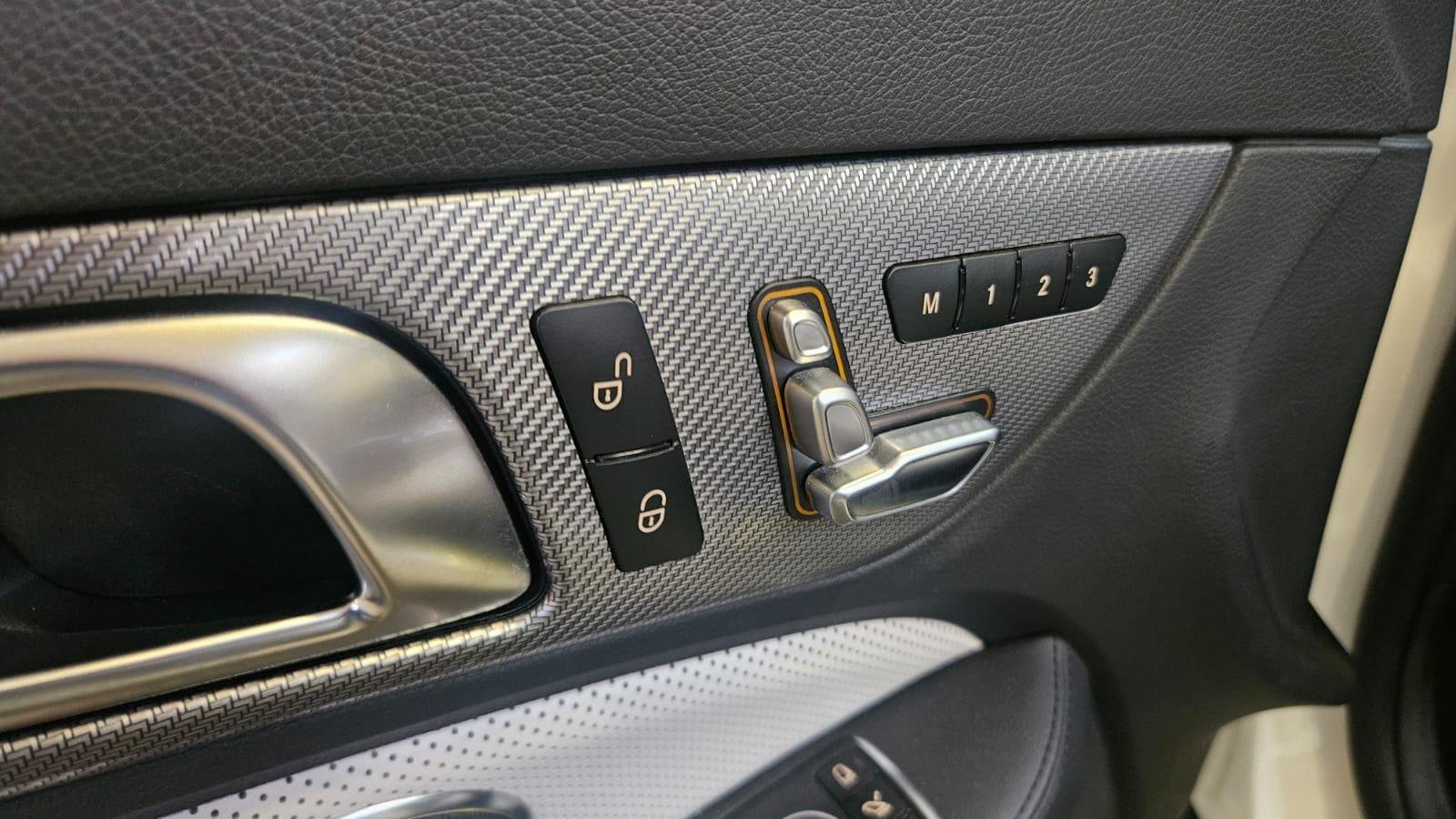 2020 Mercedes-Benz SLC   