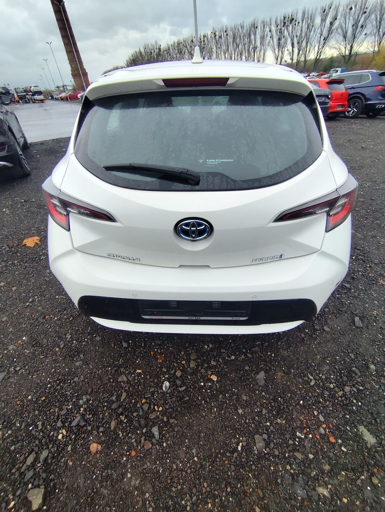 Toyota Corolla 1.8 Active - Hybrid - Automatic - 122 hp - 54.168 km