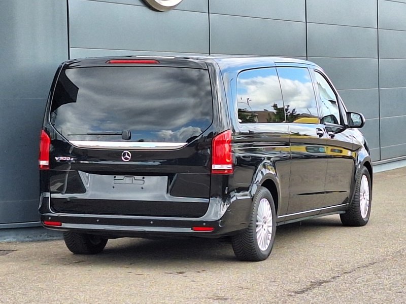 Mercedes-Benz V 300d Aantgarde - Diesel - Automatic - 237 hp - 40.524 km