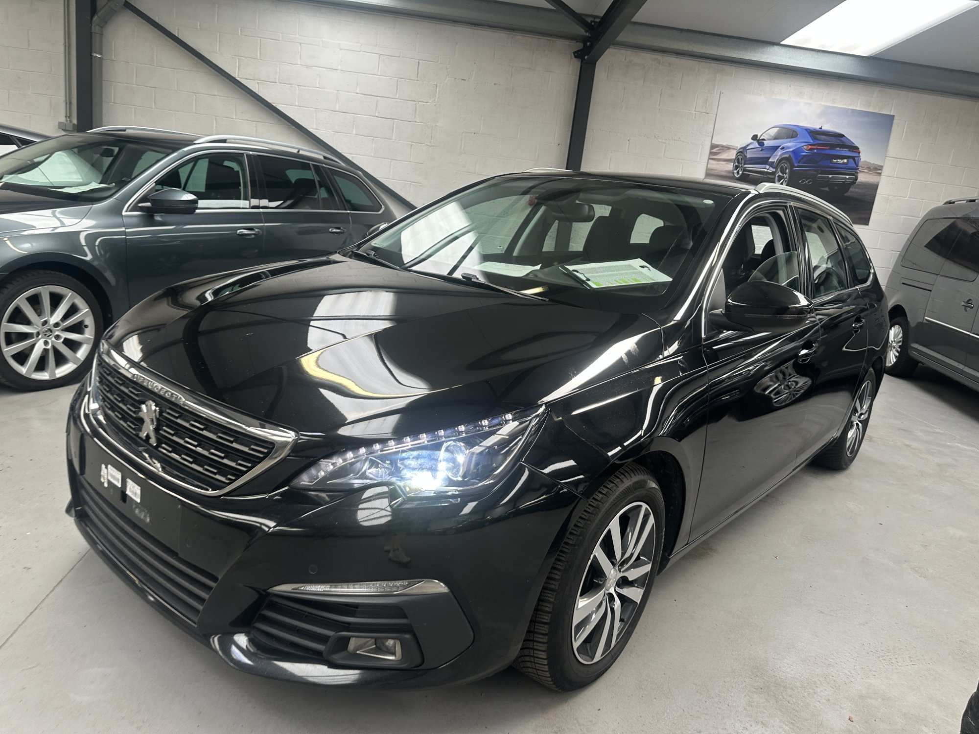 Peugeot 308 1.5 Allure - Diesel - Manual - 130 hp - 141.702 km