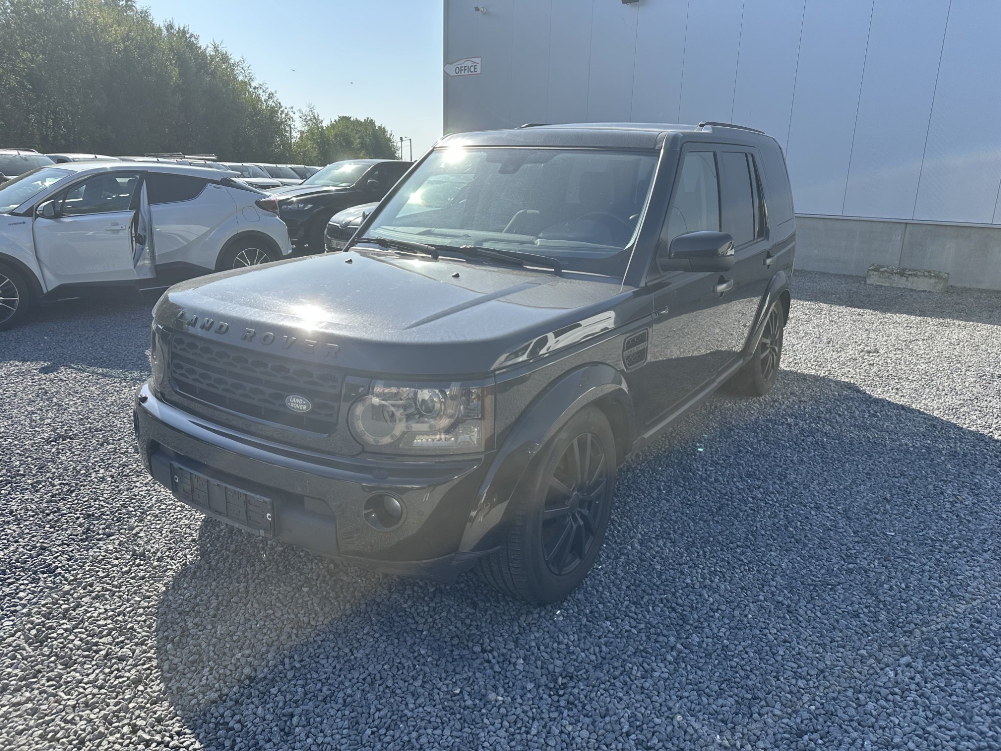 Land Rover Discovery 3.0 - AWD - Diesel - Automatic - 210 hp - 266.799 km