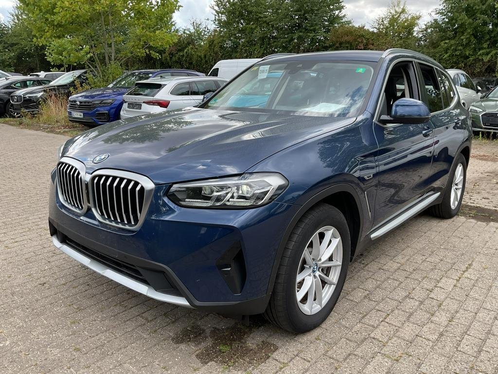 BMW X3 30e - xDrive - Hybrid - Automatic - 184 hp - 73.558 km