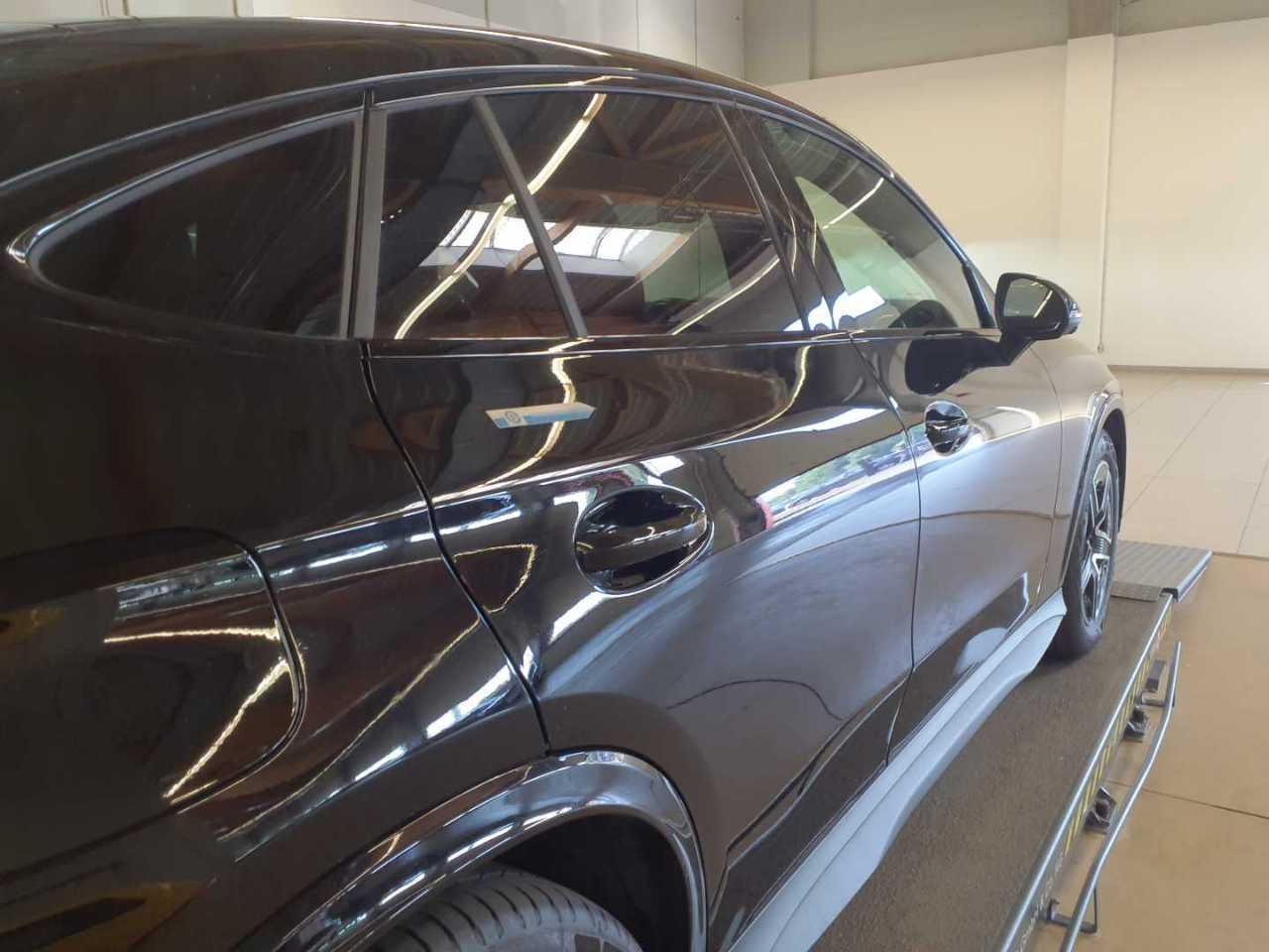 2023 Mercedes-Benz GLC   