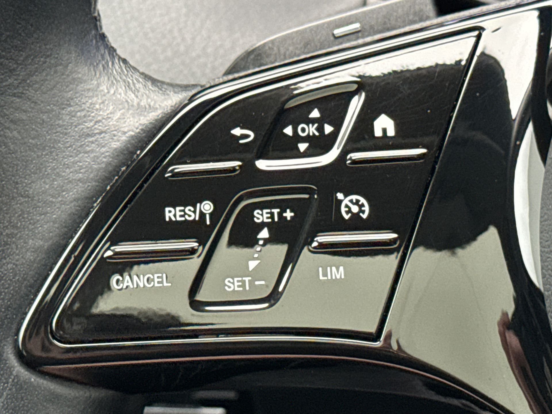 2021 Mercedes-Benz C   