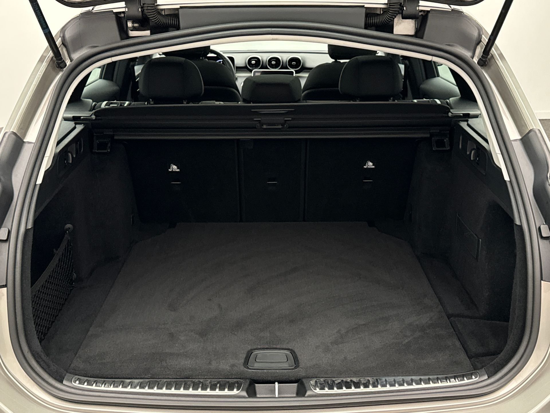 2021 Mercedes-Benz C   