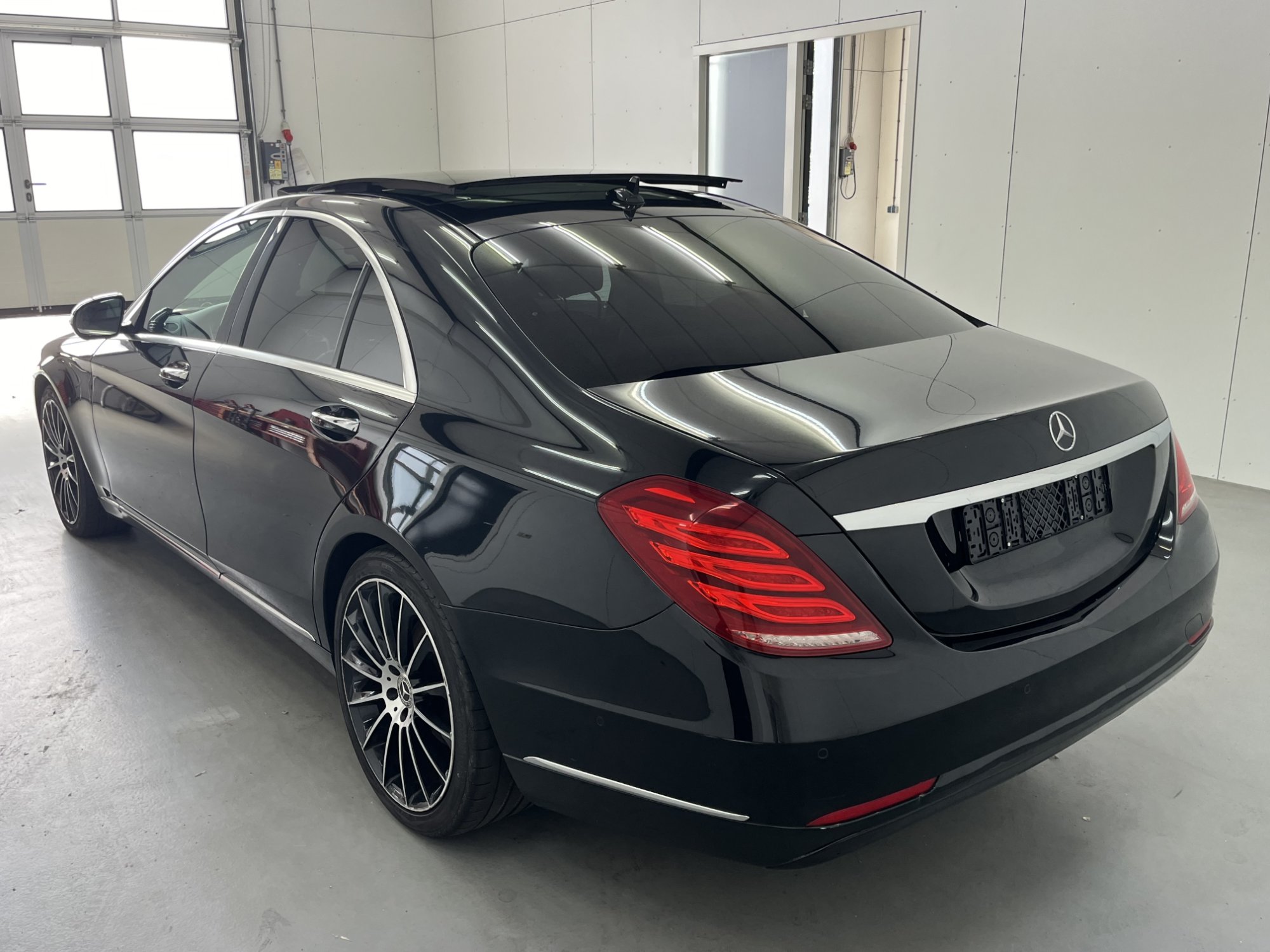 2016 Mercedes-Benz S   
