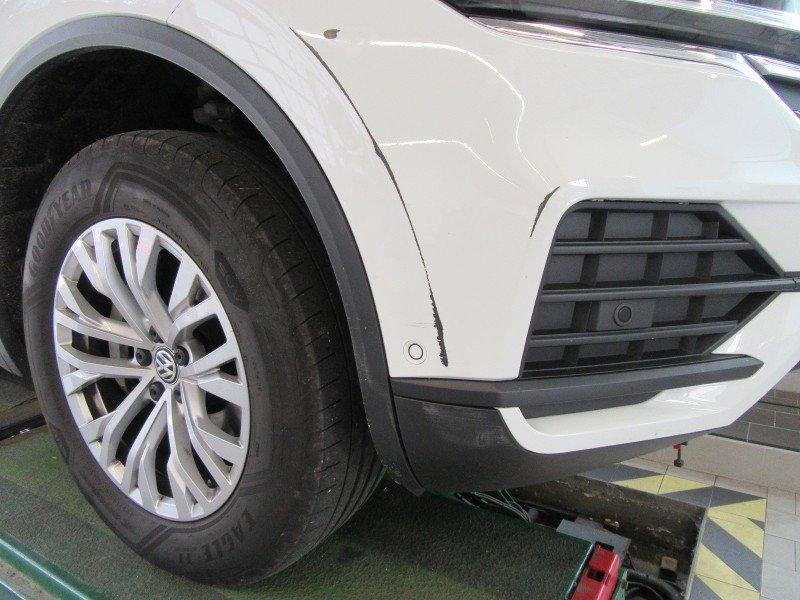 2018 Volkswagen Touareg   AWD