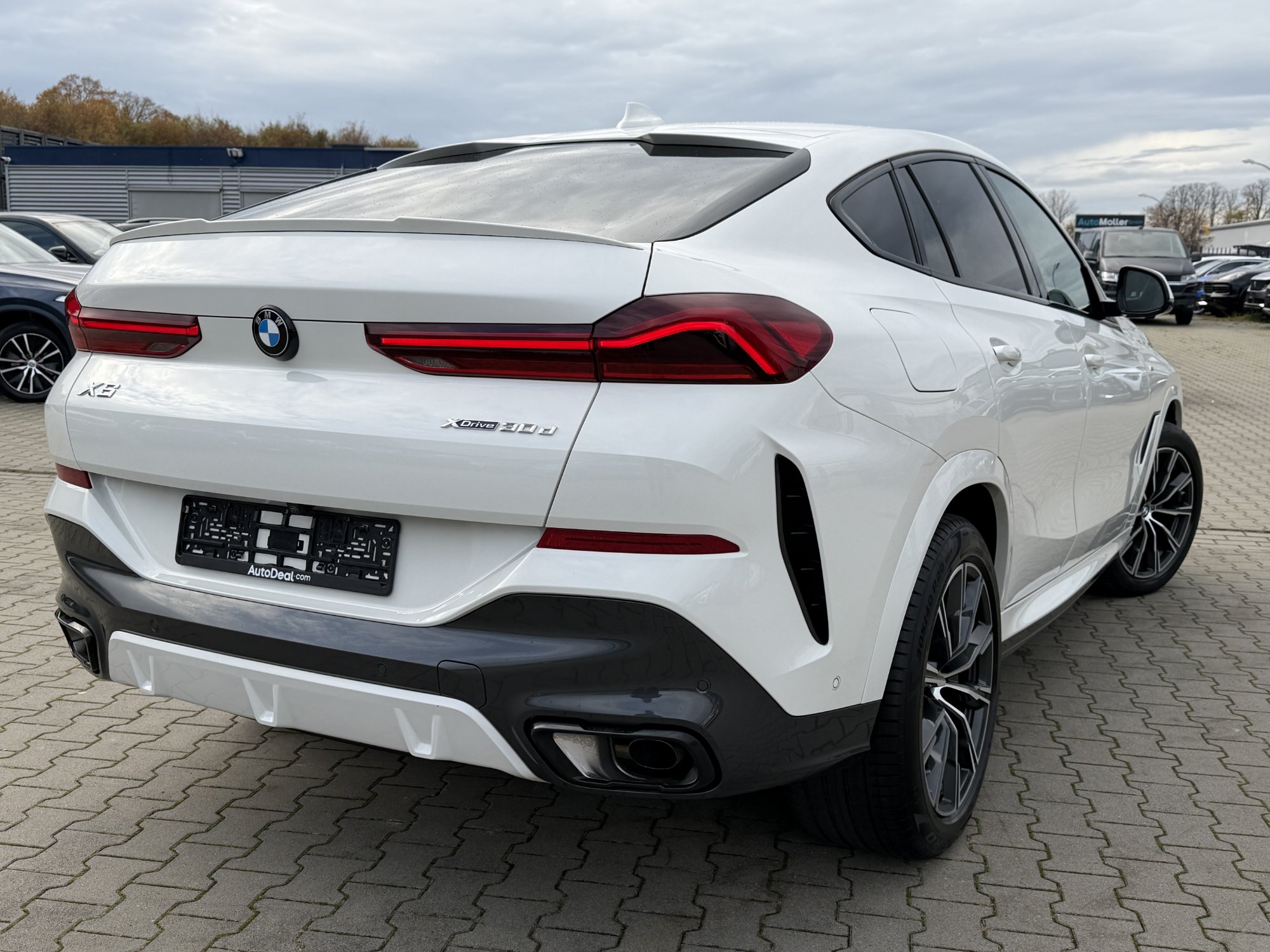 2023 BMW X6   AWD