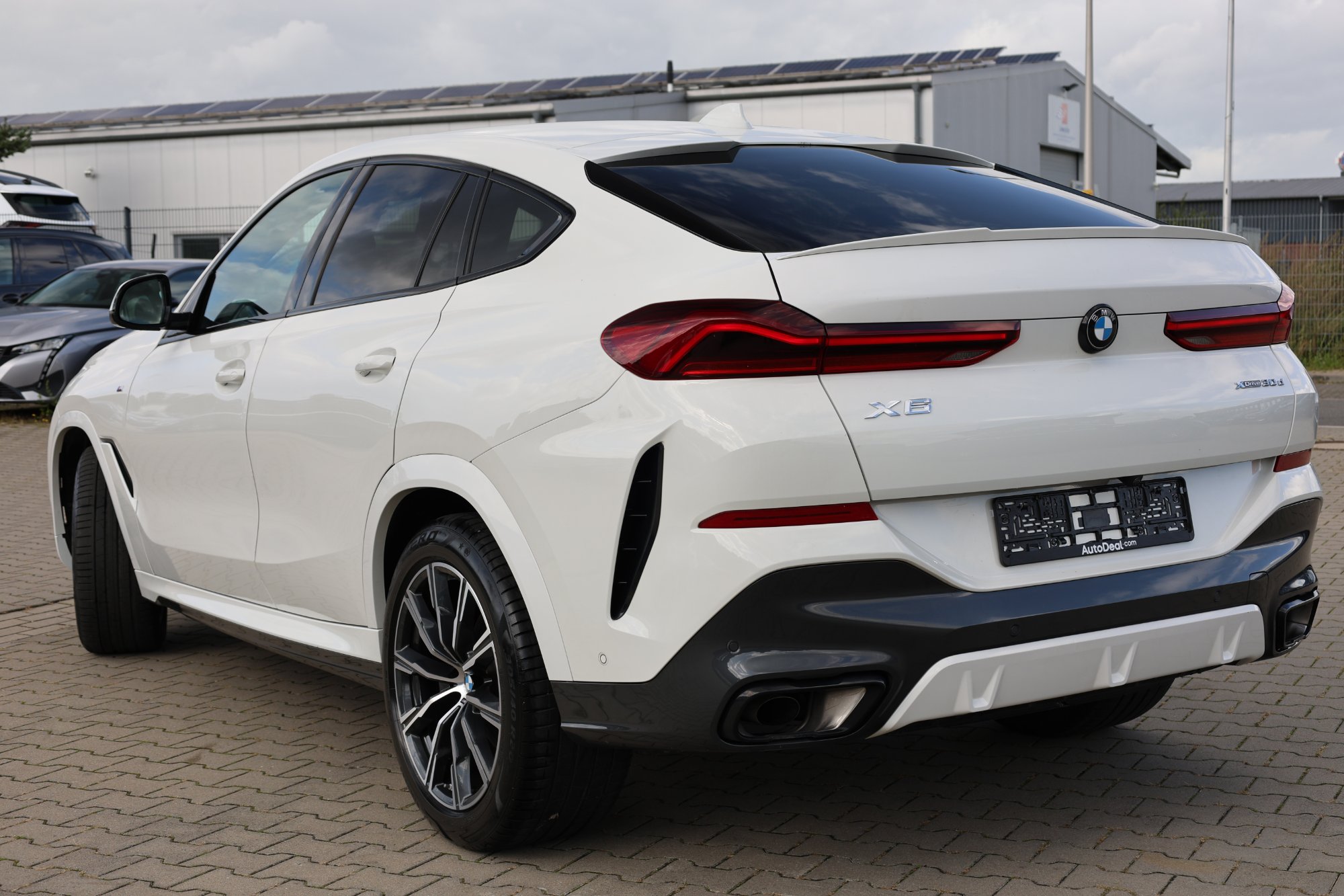 2023 BMW X6   AWD