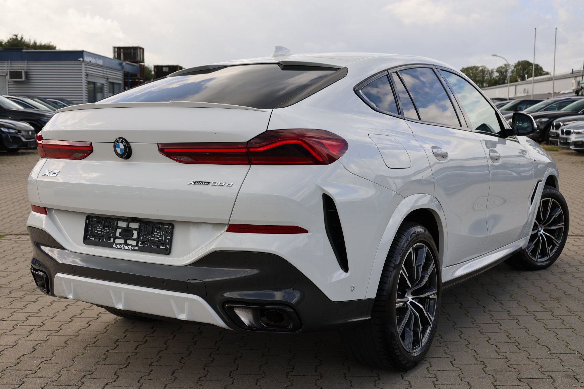 2023 BMW X6   AWD