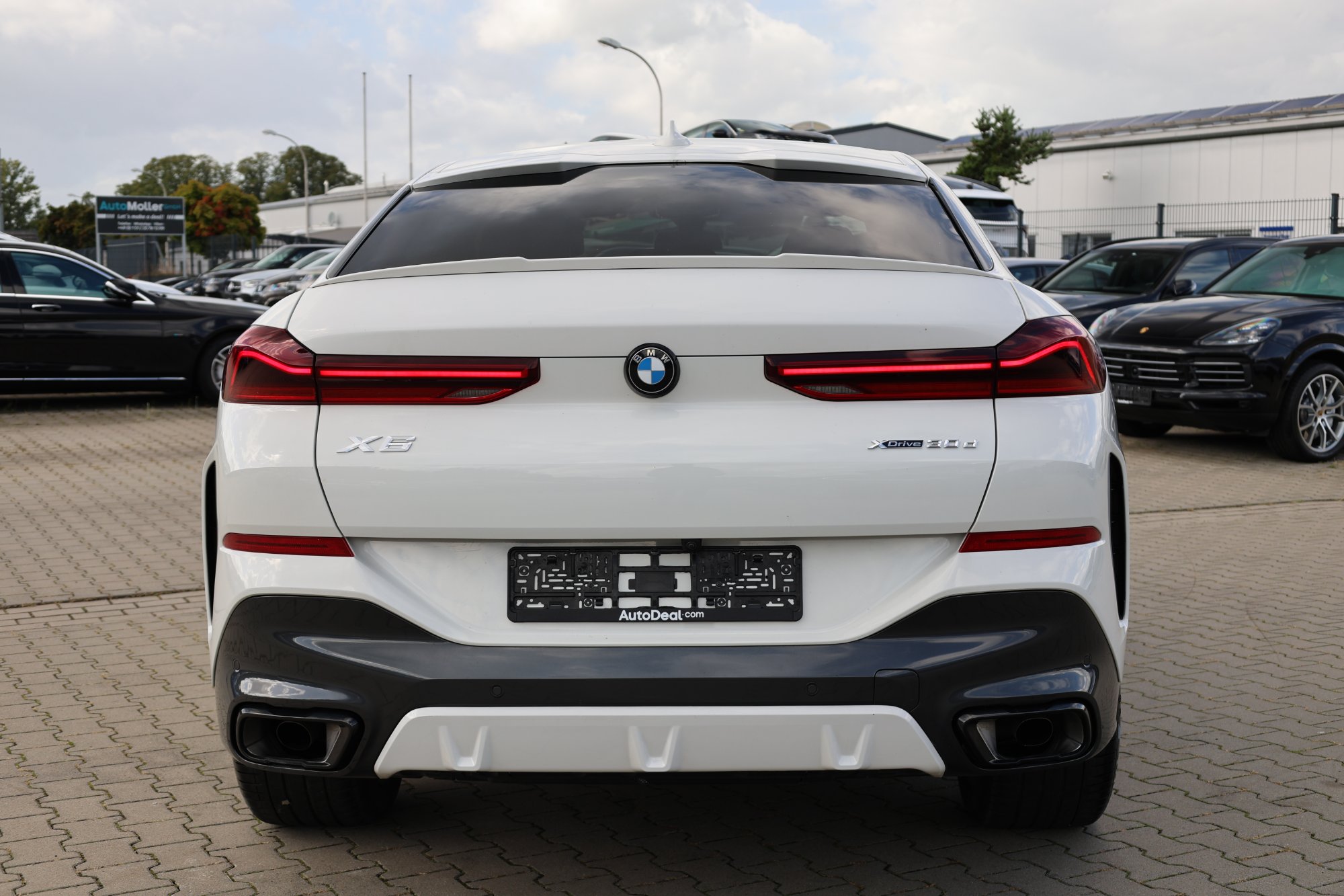 2023 BMW X6   AWD
