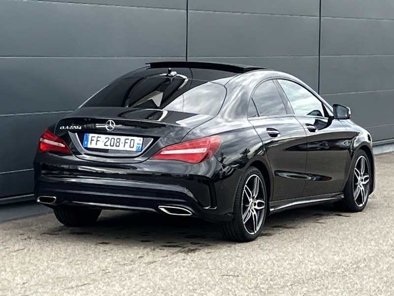 Mercedes-Benz CLA 220d Fascination - Diesel - Automatic - 170 hp - 95.186 km