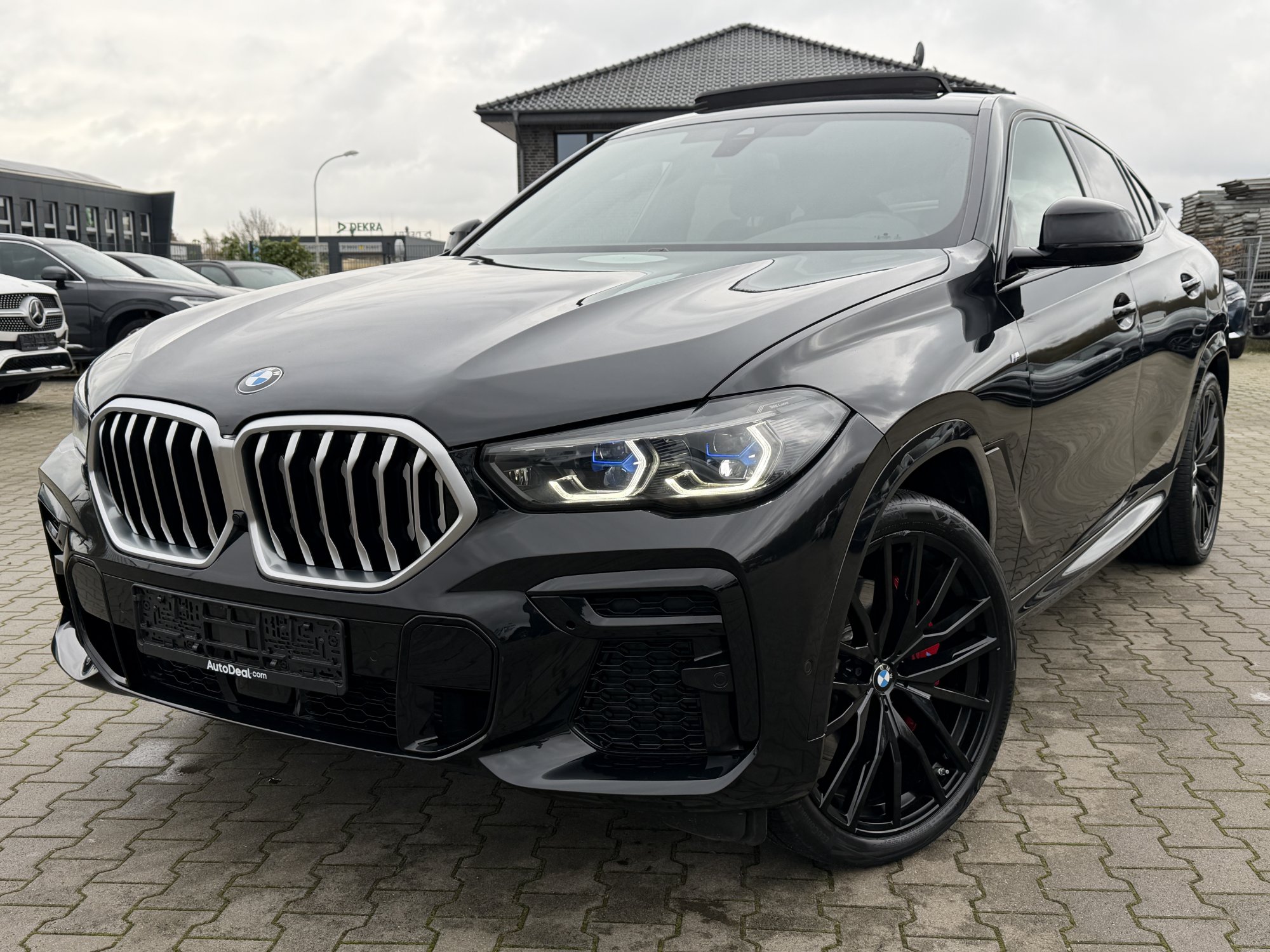 2023 BMW X6   AWD