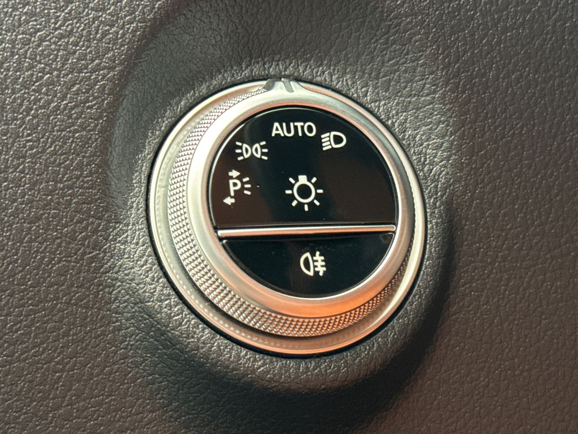 2021 Mercedes-Benz C   