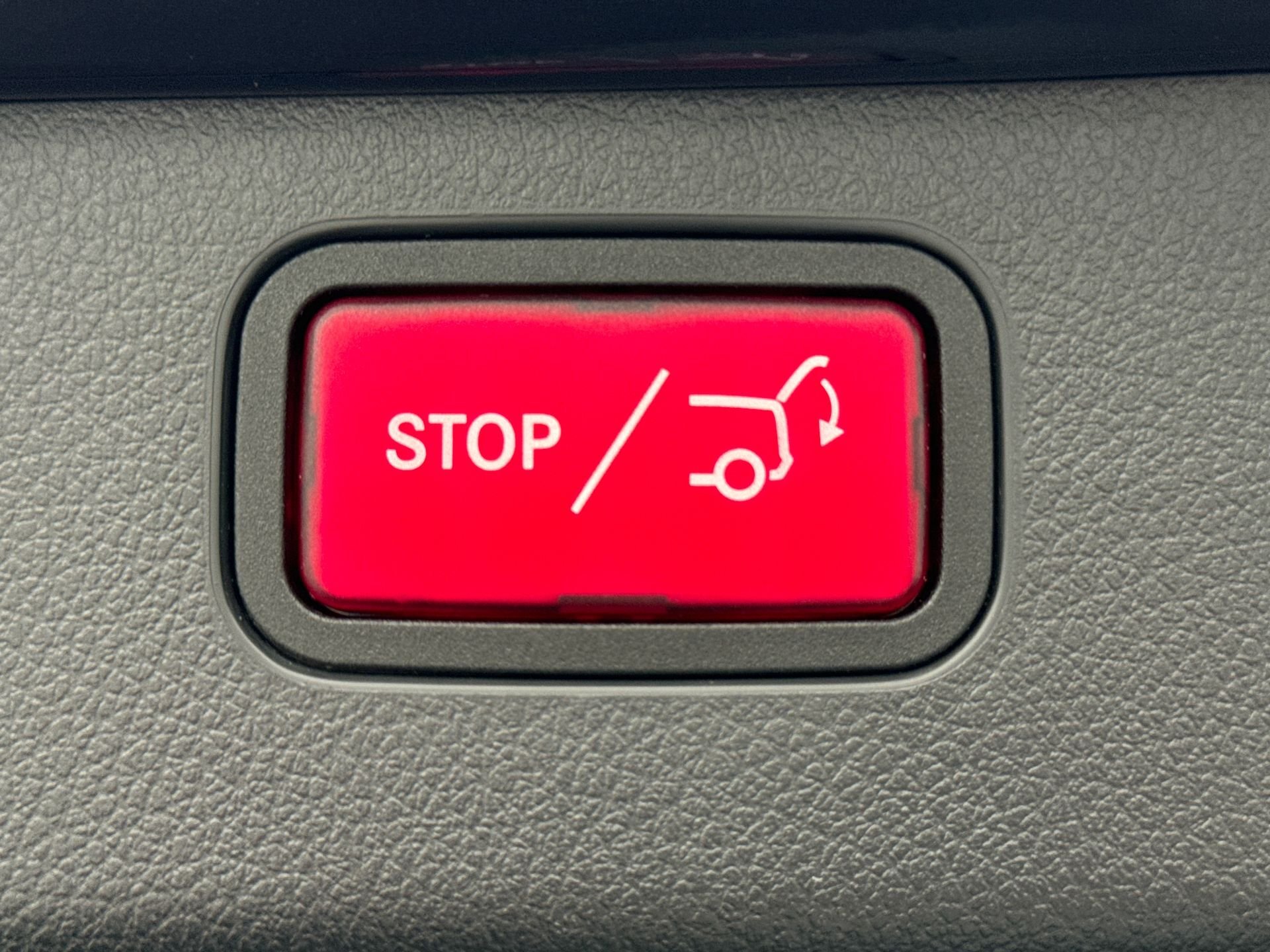 2021 Mercedes-Benz C   