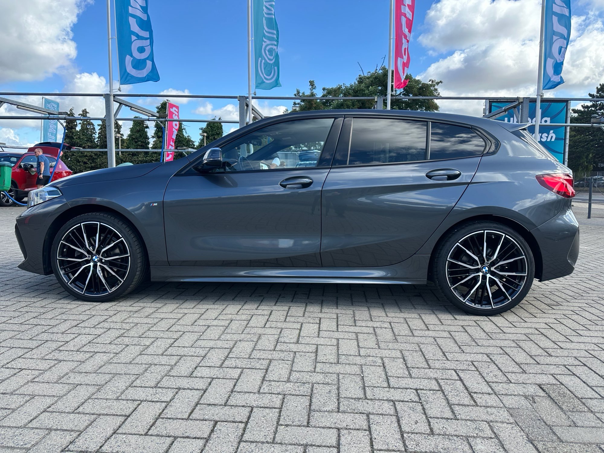 BMW 1 Series 118 M-Pack - Petrol - Automatic - 136 hp - 87.500 km