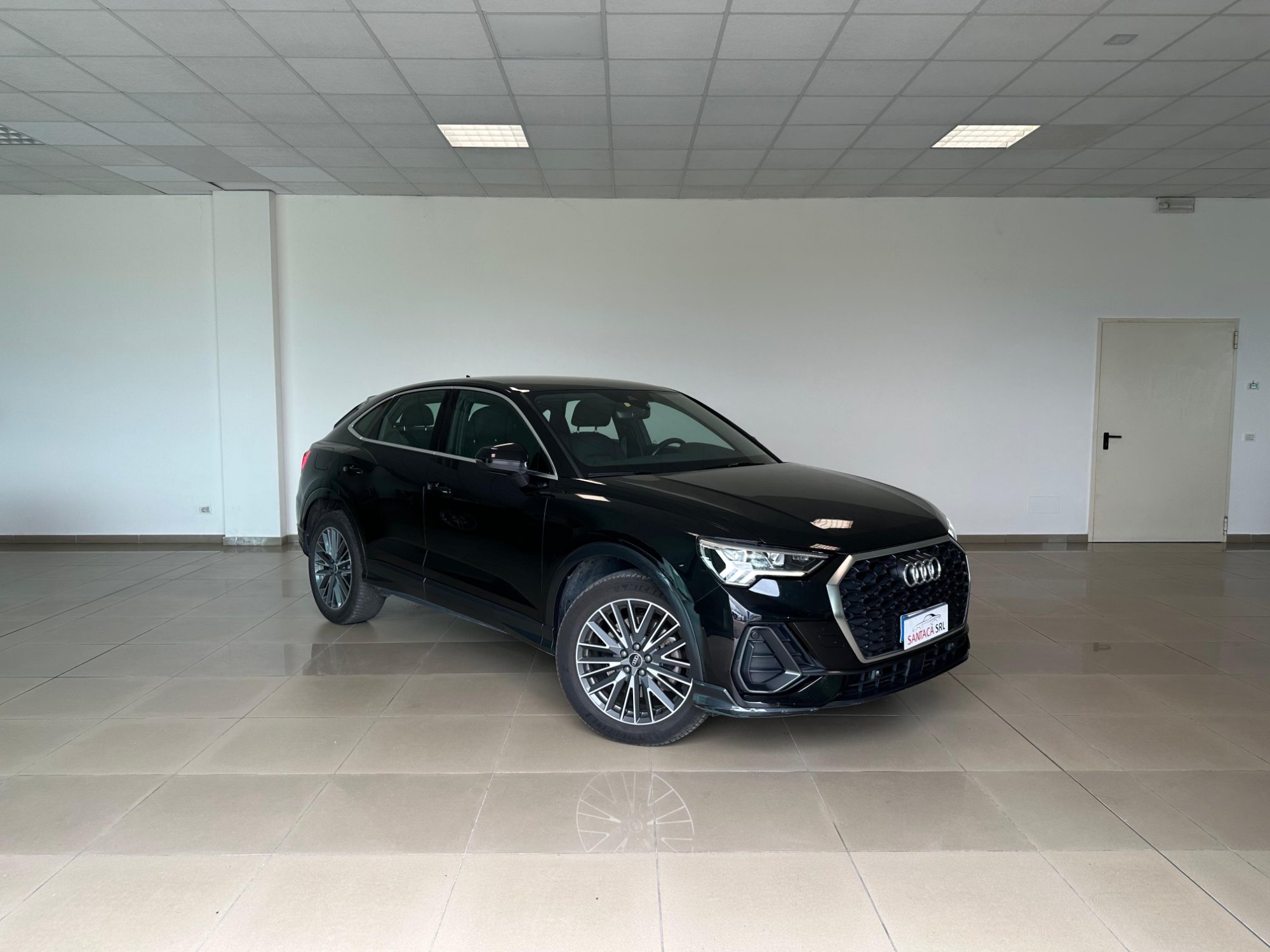 Audi Q3 Sportback 45 TFSIe - Hybrid - Manual - 150 hp - 170.000 km 