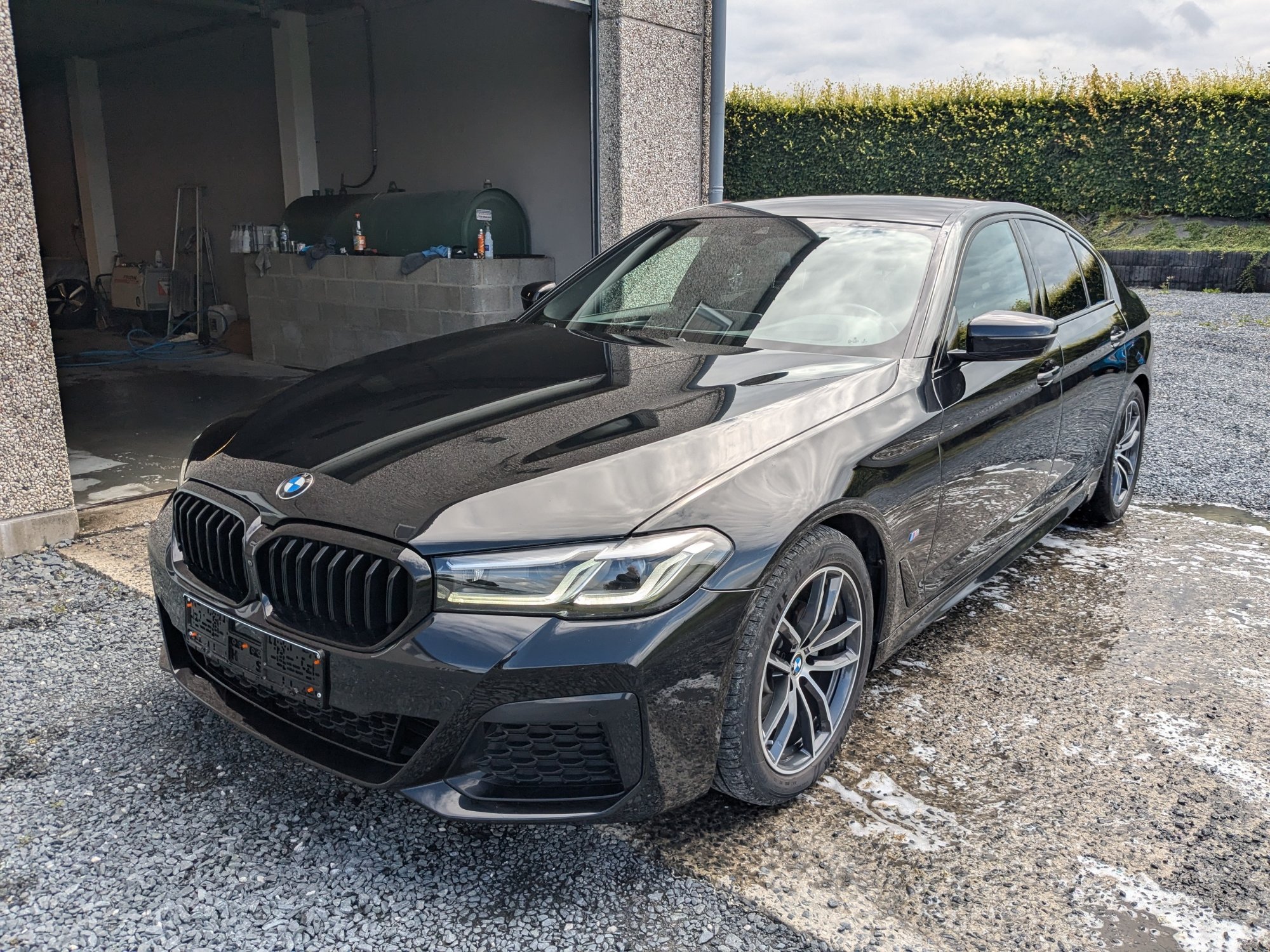 BMW 5 Series 520d M Sport - Diesel - Automatic - 163 hp - 69.221 km