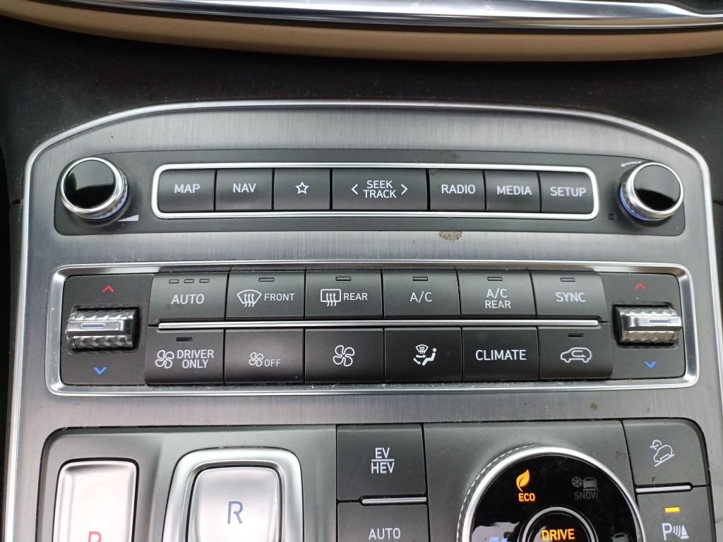 2023 Hyundai Santa Fe   AWD