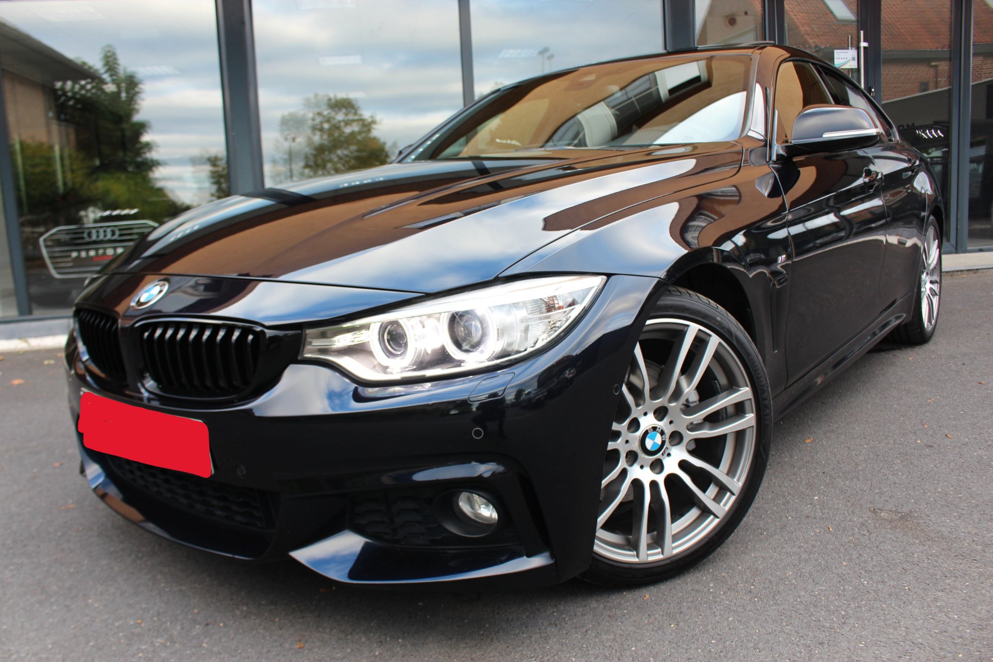 BMW 4 Series Gran Coupé 428i M-Pack - Petrol - Automatic - 245 hp - 201.163 km