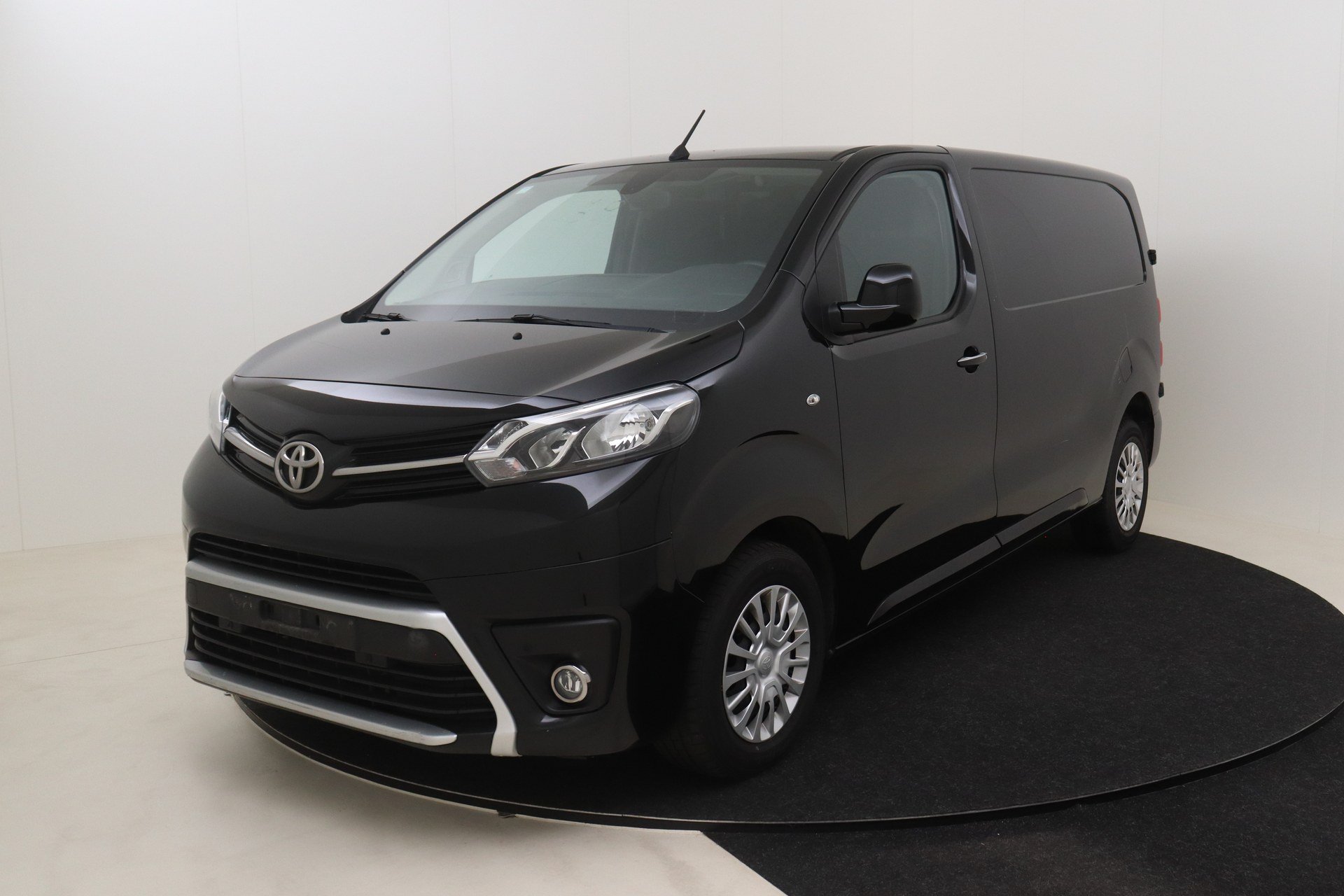 Toyota ProAce 2.0 Comfort - Diesel - Manual - 144 hp - 36.395 km