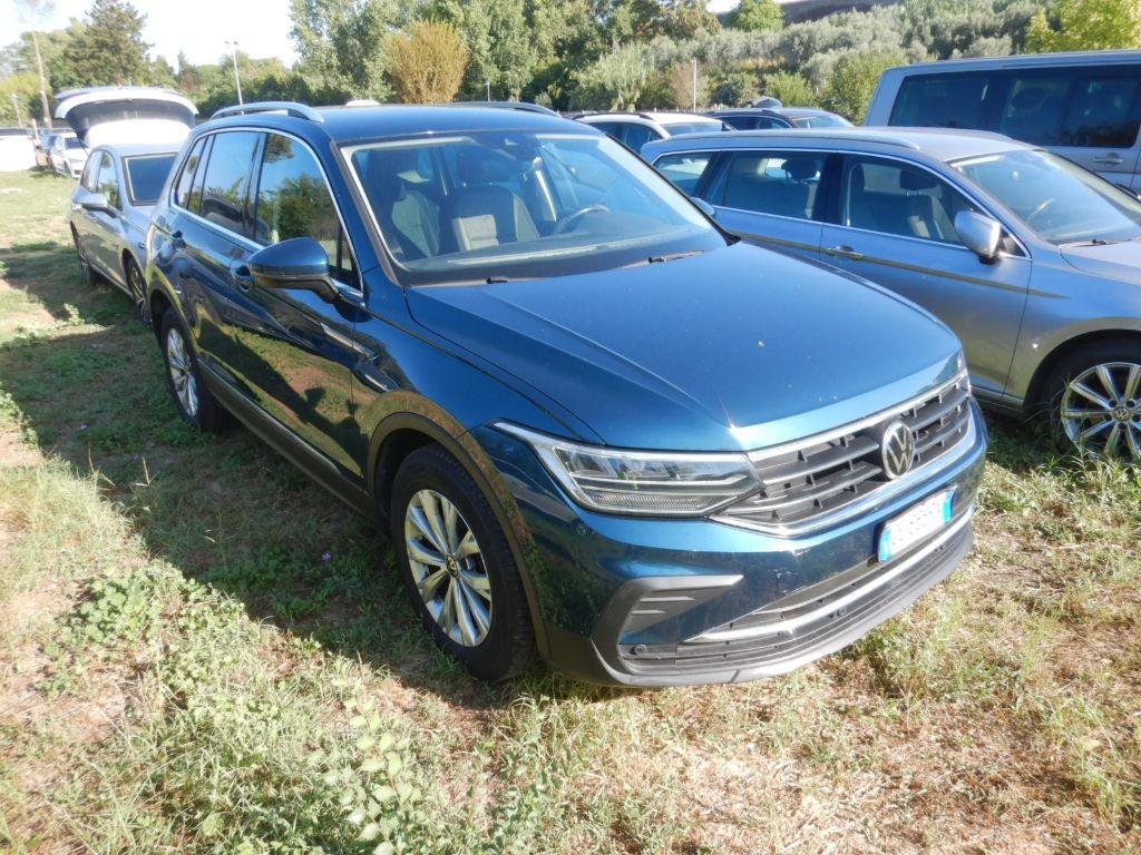 Volkswagen Tiguan 2.0 TDI Life - Diesel - Automatic - 150 hp - 200.053 km