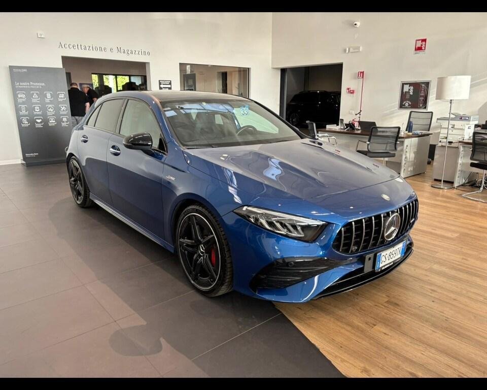 Mercedes-Benz A AMG 35 Premium - 4-Matic - Petrol - Automatic - 306 hp - 51.152 km Premium