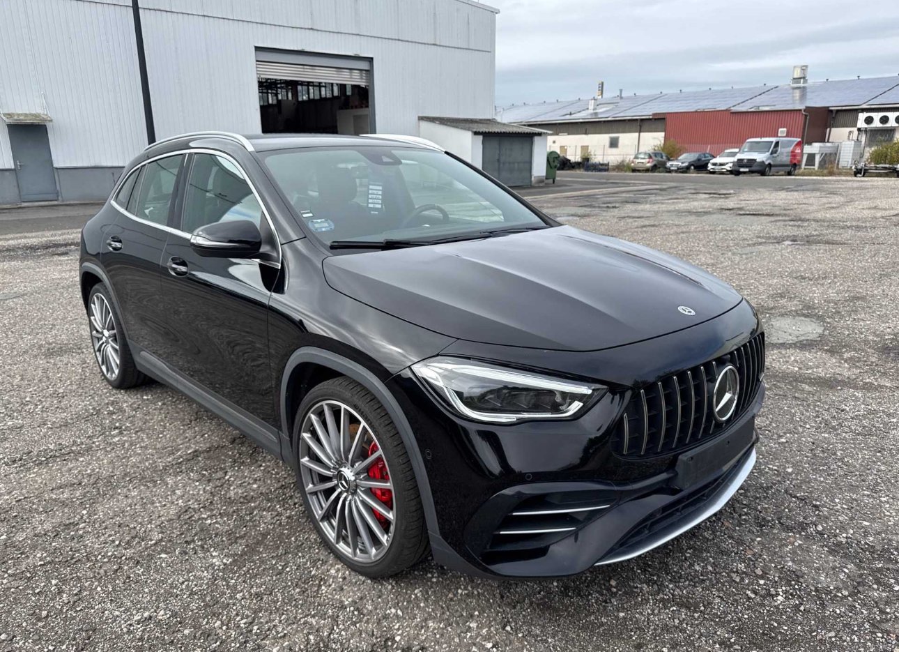 2021 Mercedes-Benz GLA   AWD