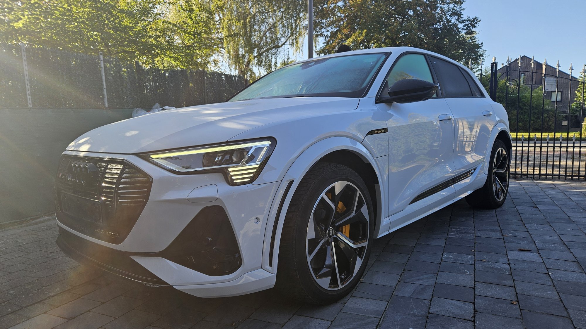 Audi E-tron 95 kWh S Edition - Quattro - Electric - Automatic - 503 hp - 92.648 km