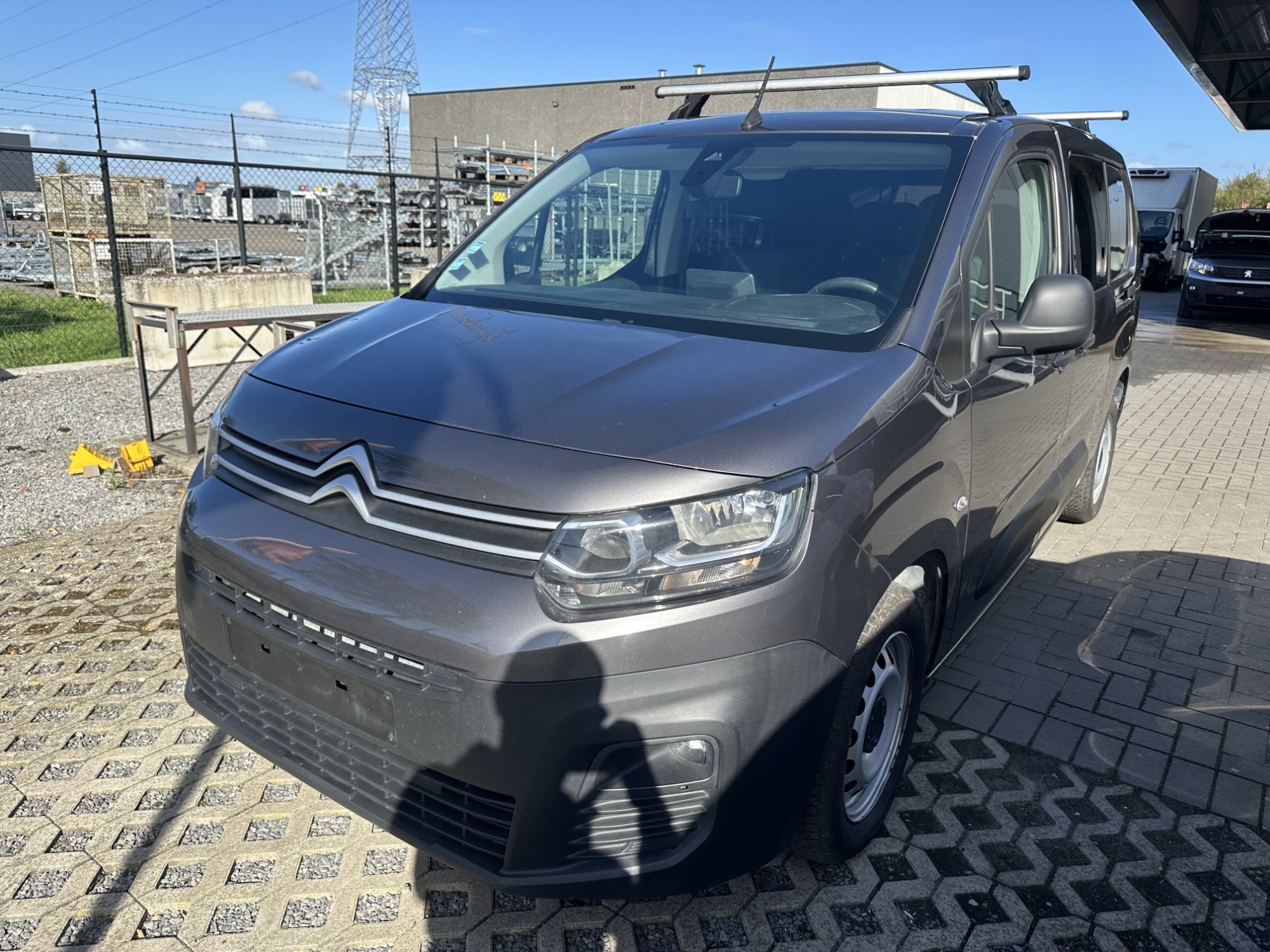 Citroën Berlingo XL 1.5 HDI Control - Diesel - Automatic - 130 hp - 192.873 km