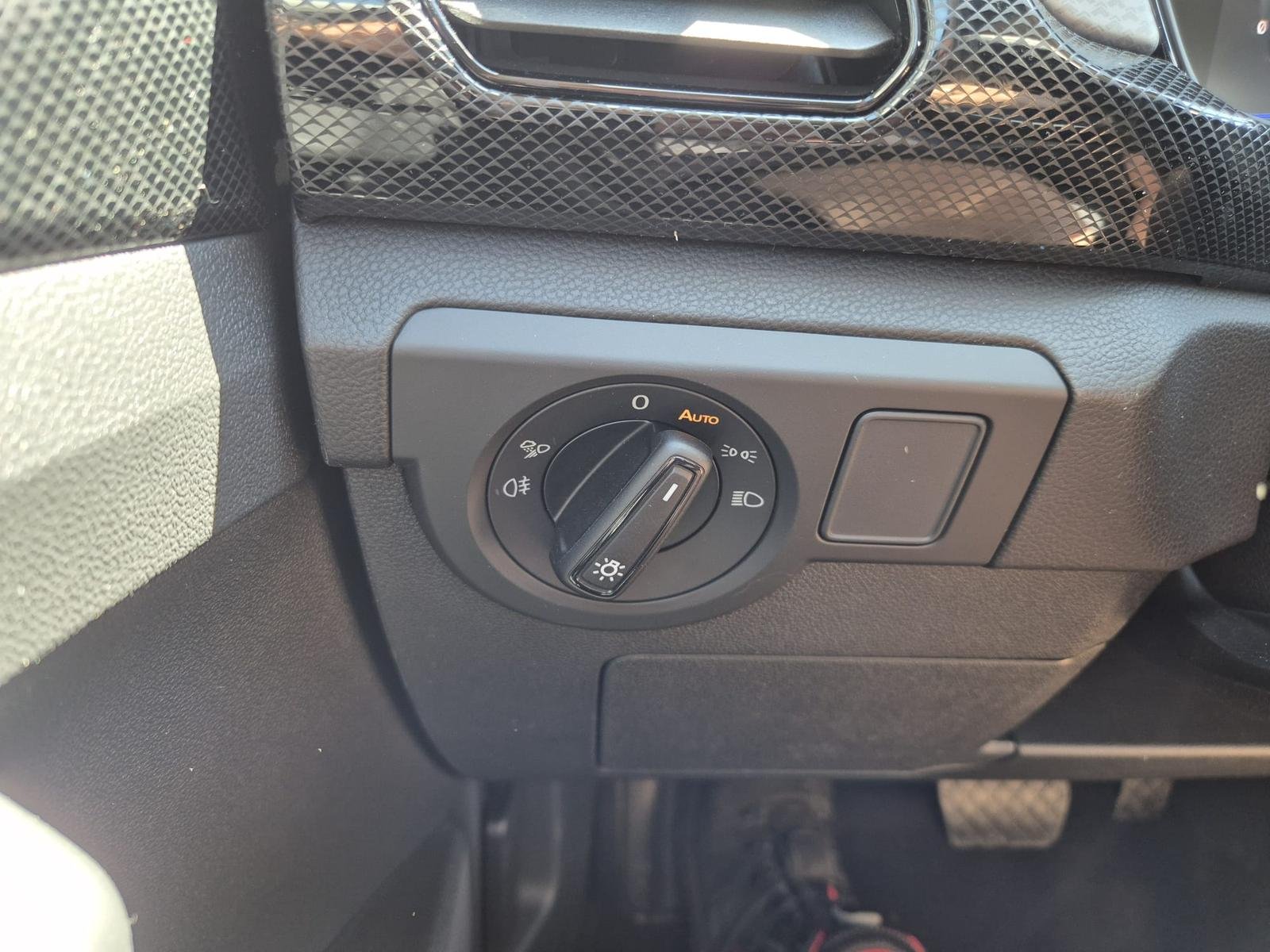 2025 Volkswagen T-Cross   