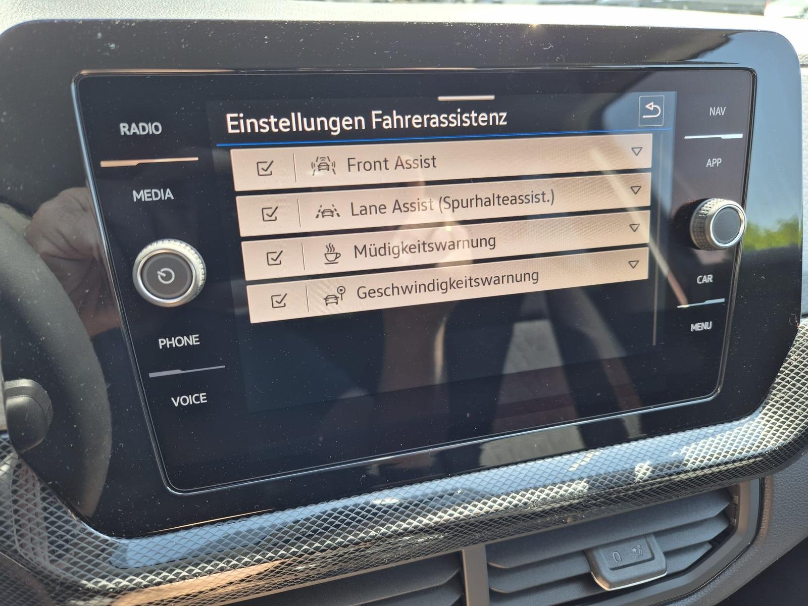 2025 Volkswagen T-Cross   