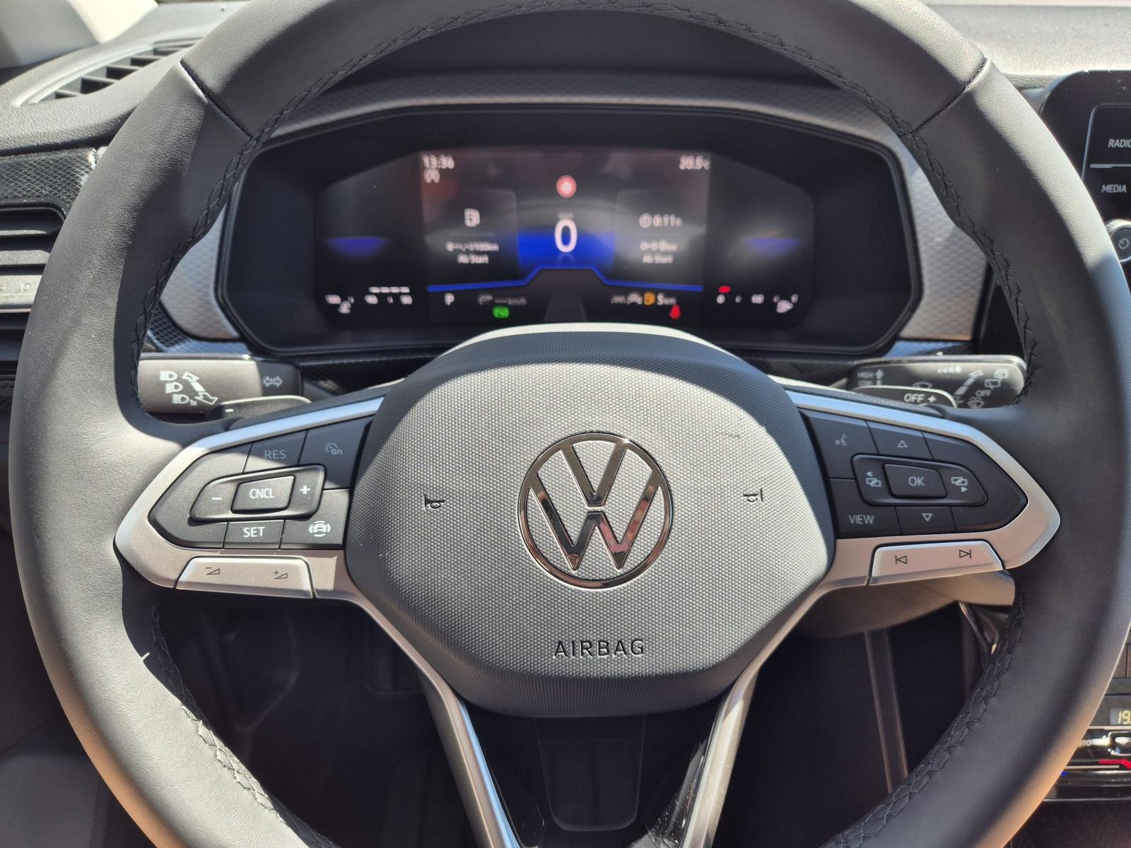 2025 Volkswagen T-Cross   