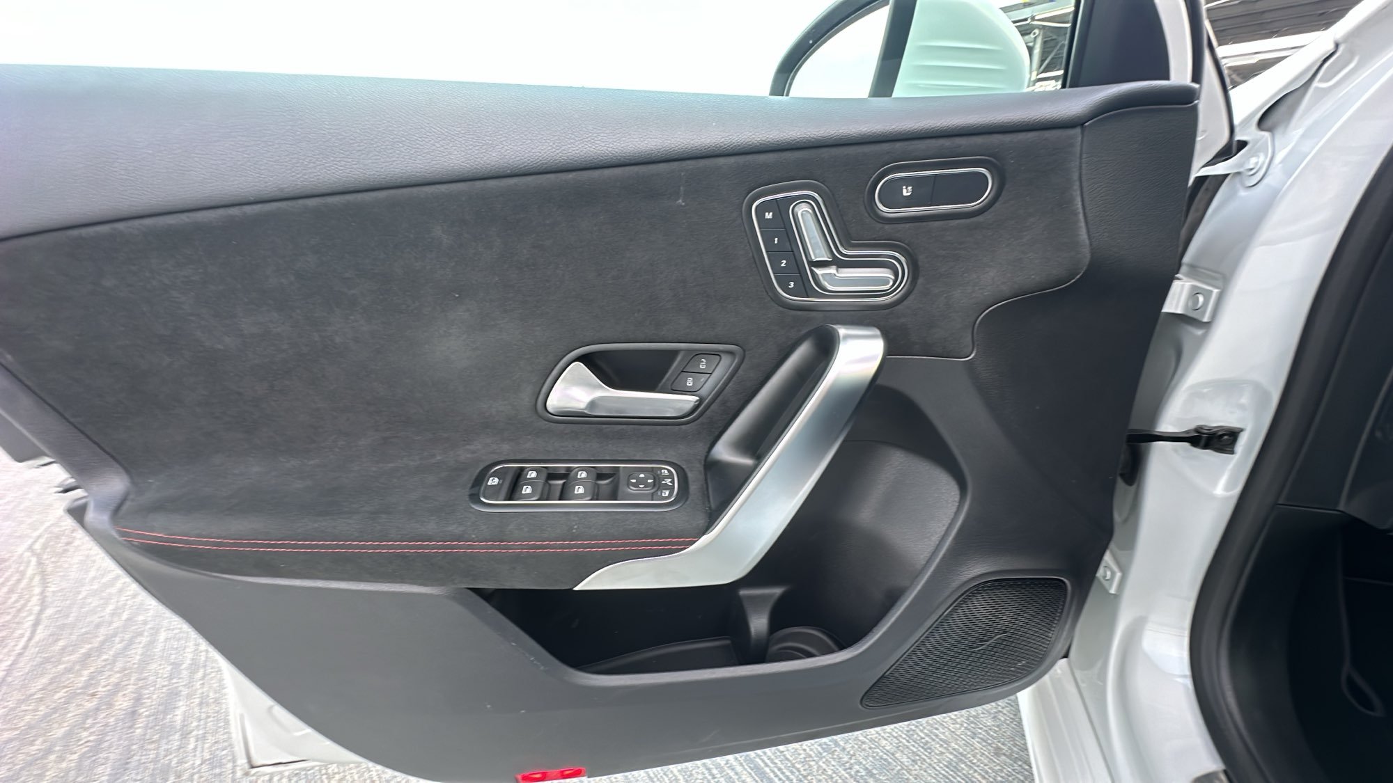 2024 Mercedes-Benz A   