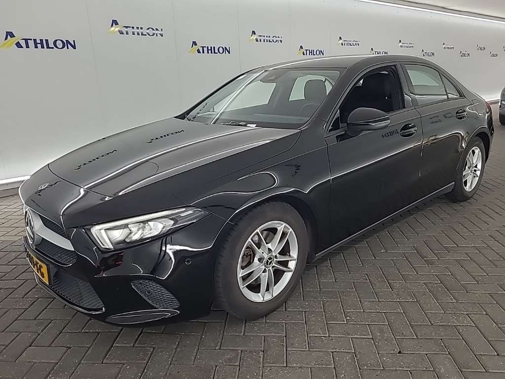 Mercedes-Benz A 180 Business Solution - Petrol - utomtic - 136 hp - 73.502 km