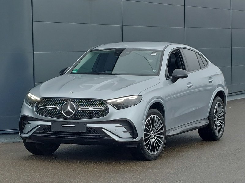 Mercedes-Benz GLC Coupé 300e AMG Line - 4-Matic - Hybrid - Automatic - 204 hp - 19.951 km AMG Line