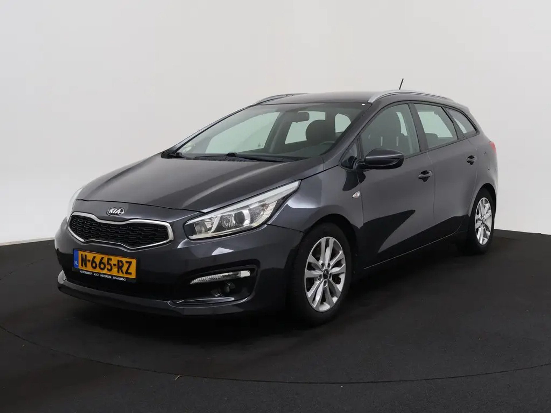 Kia Ceed SW 1.6 CRDi Business - Diesel - Automatic - 136 hp - 208.544 km
