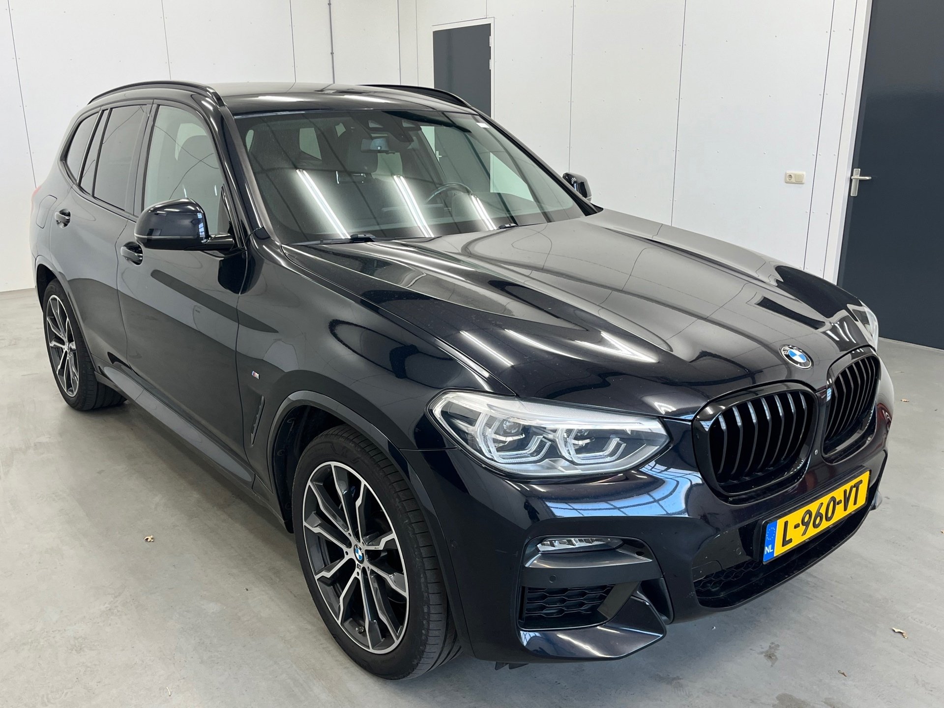 2021 BMW X3   